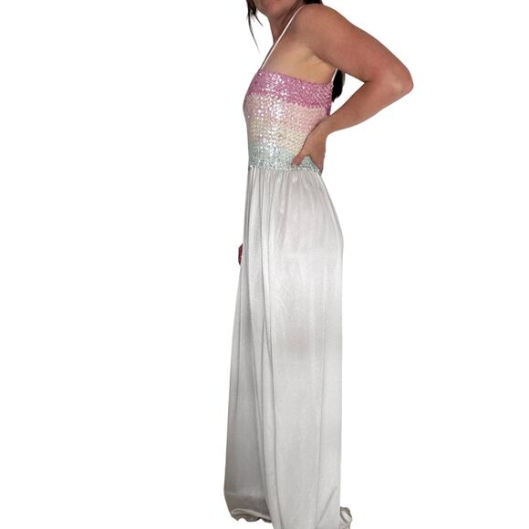 Vintage Y2K Pastel Sequins & Polyester White Dress Full Length Gown Elastic - Picture 6 of 13